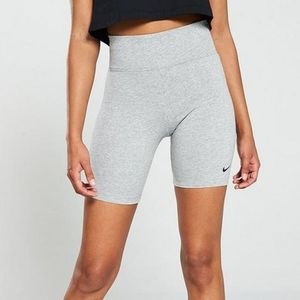 NWOT Nike Biker Shorts Leg-a-see